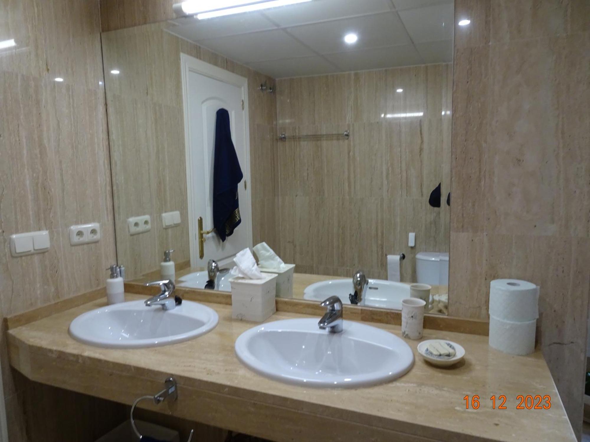 Santa Maria Greenhills Apartamento